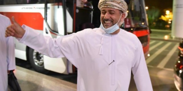 乐鱼体育网页版登录入口-​阿曼队飞抵河内 26名球员出征两将因伤缺席