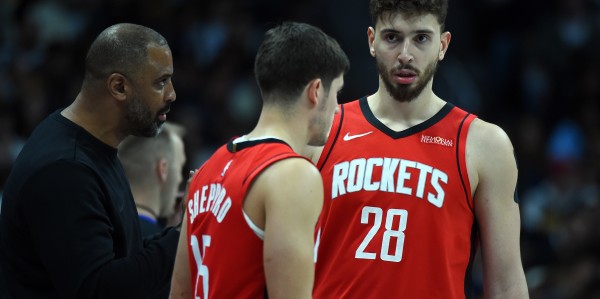 谢泼德打硬仗屡有高光表现火箭该咋用 乌度卡不该把他当普理查德