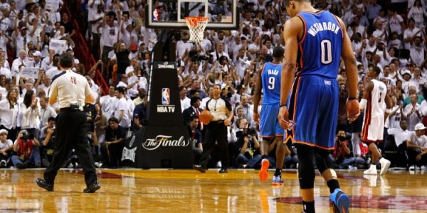 总决赛单场40+什么水平？仅30人做到 张伯伦仅1次 第一竟不是神！